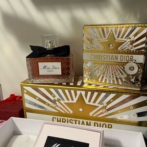 Christian Dior Miss Dior Essence